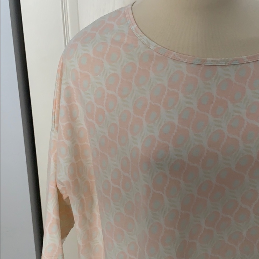 LuLaRoe Irma, large